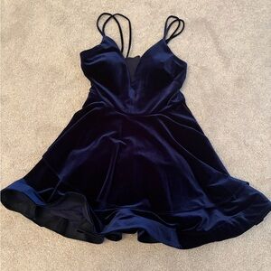 Chic Midnight Blue Velvet Hoco/winter formal dress